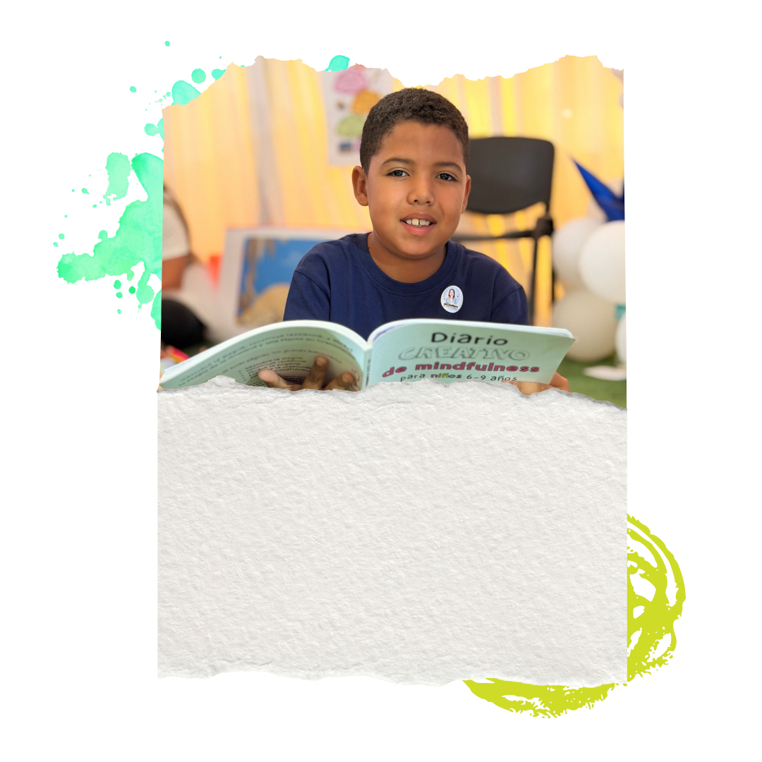 Child reading Luua mindfulness journal